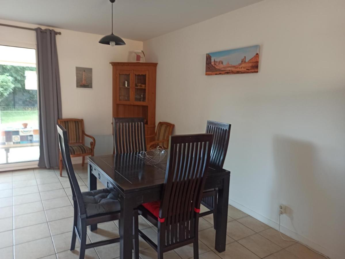 Location 4-6 Personnes Vila Grayan-et-l'Hopital Exterior foto