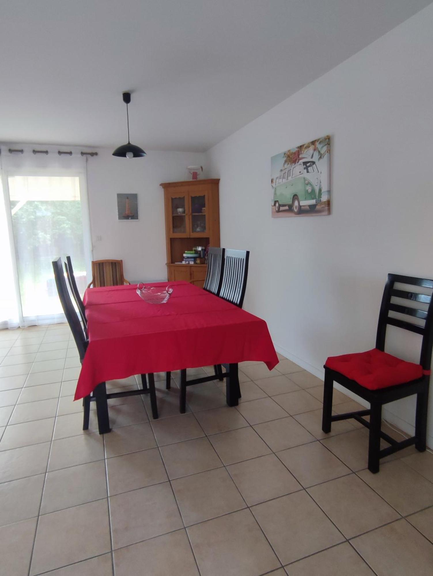 Location 4-6 Personnes Vila Grayan-et-l'Hopital Exterior foto